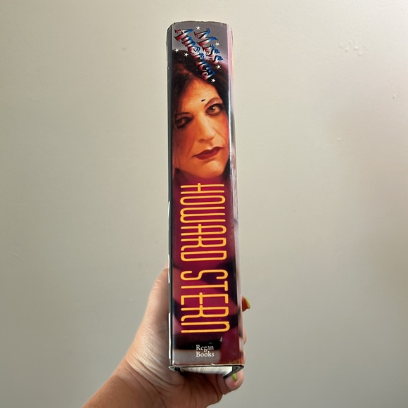 Howard Stern Miss America hardback book - Picture 2 of 7